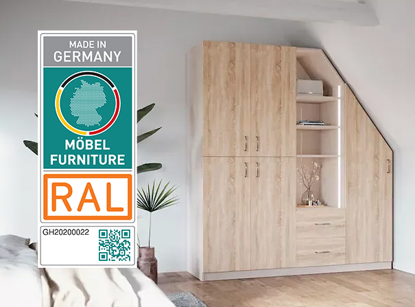 Schrank im Schlafzimmer und das Siegel Möbel made in Germany