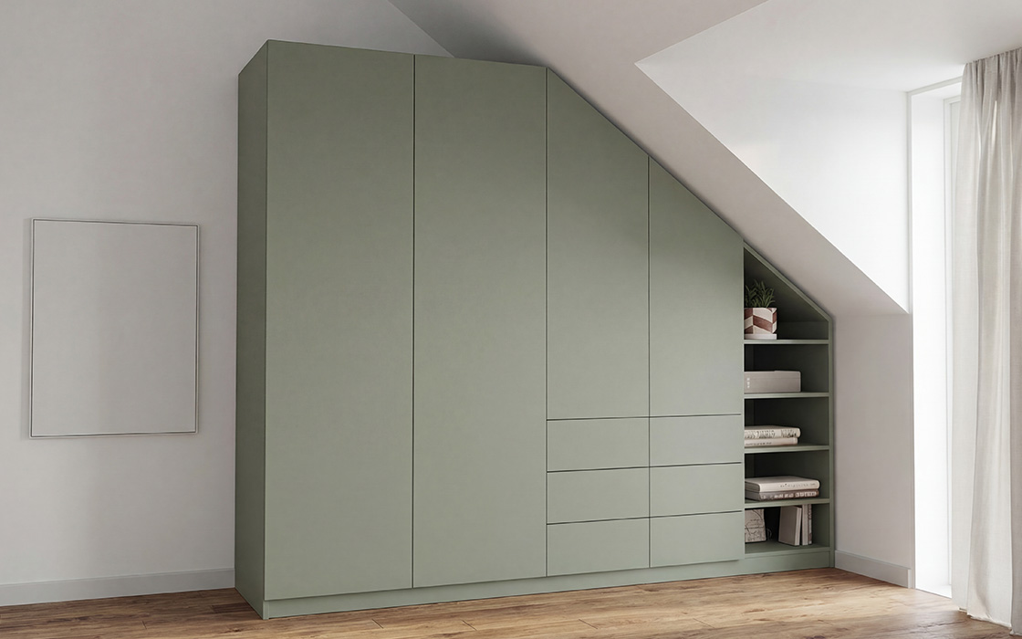 Schrank für Schräge rechts mit Schwebetüren – frei konfigurierbar