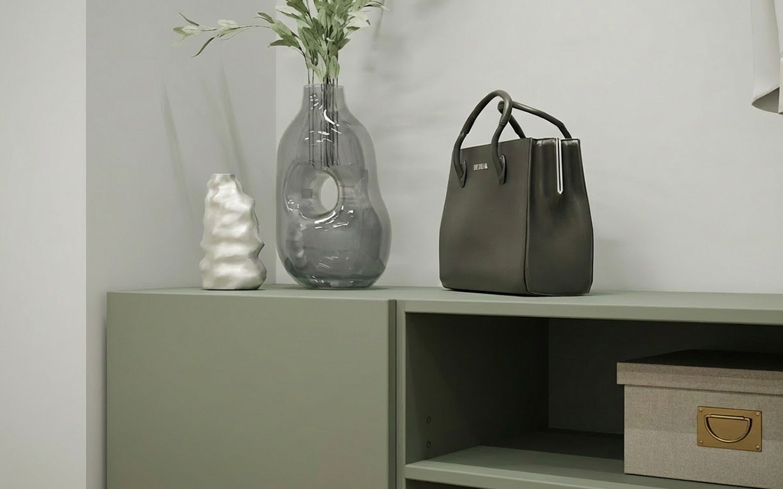 Moderne hängende Möbel mit aufschlagenden Türen frei konfigurierbar